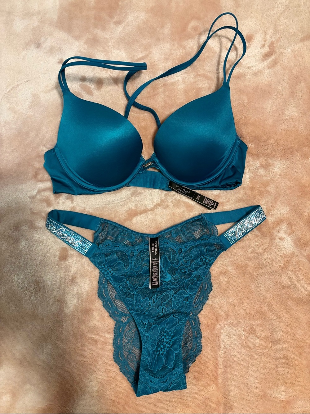 Victorias Secret Bombshell Push Up Bra Convertible Straps Teal Set with Panty
